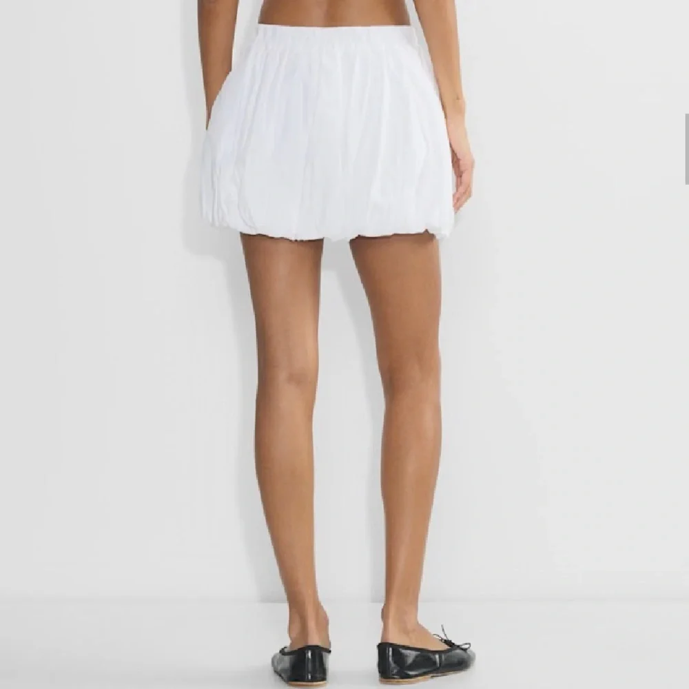 NWT Aritzia Sunday Best 100% Cotton White Bubbly/Balloon Mini Skirt- Sz XL